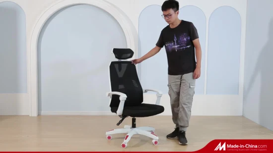 Chaise de course de jeu de jeu de Silla Gamer de meubles de bureau noirs à dossier haut de conception moderne avec repose-pieds